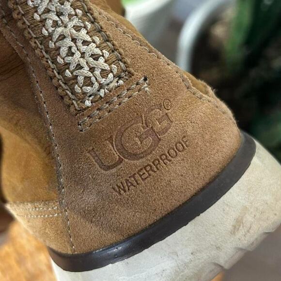 UGG Freamon Waterproof Chukka Boot Tan suede ankle boots with a boho vibe - Picture 6 of 8